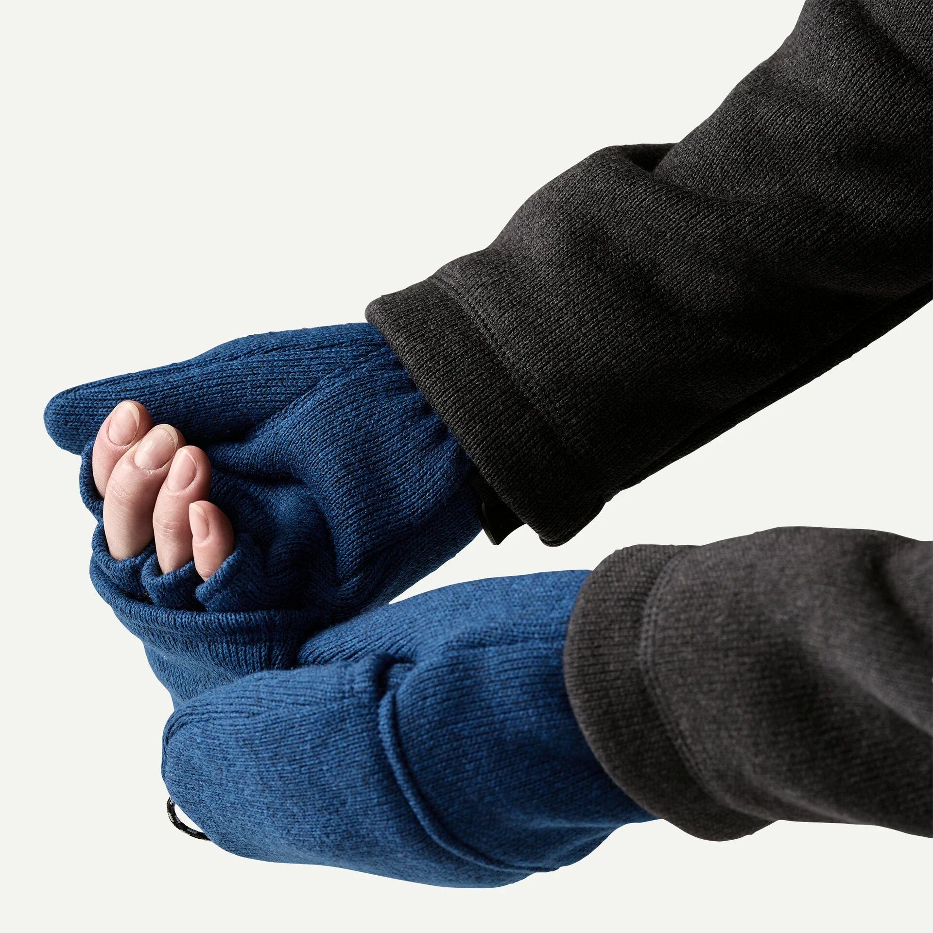 Patagonia Better Sweater Fleece Gloves in Clement Blue