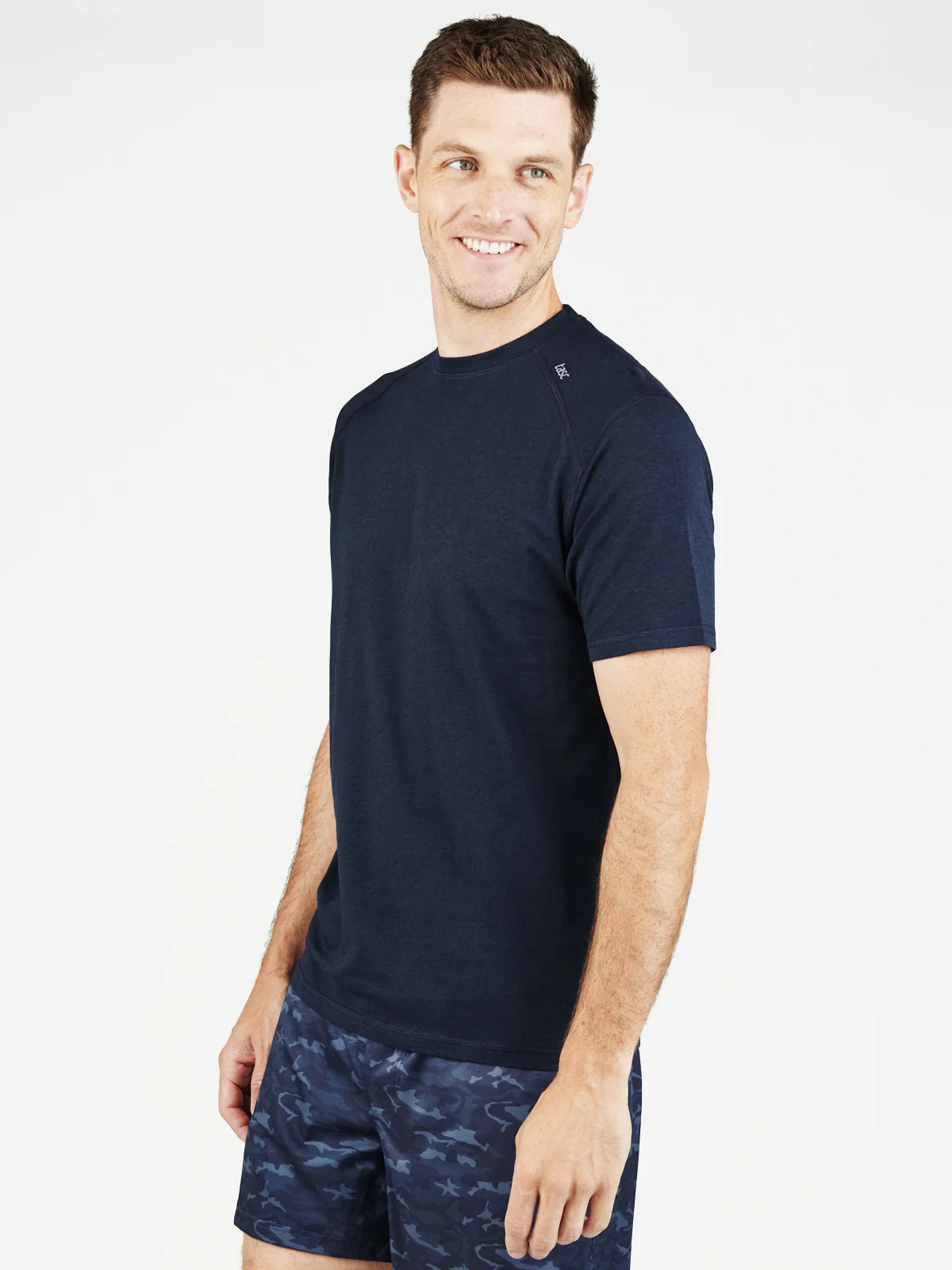 Tasc Carrollton Fitness T-Shirt in Classic Navy Blue - NEW! – Salt Fly Pro